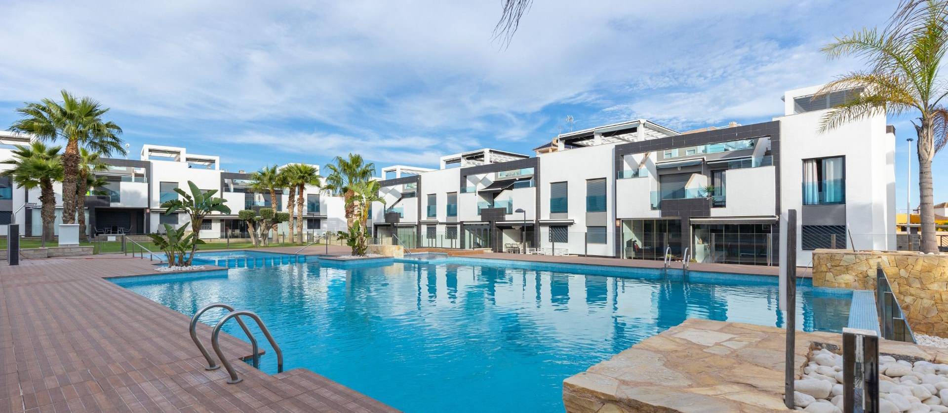 Sale - Bungalow - Torrevieja - Los Balcones - Los Altos del Edén