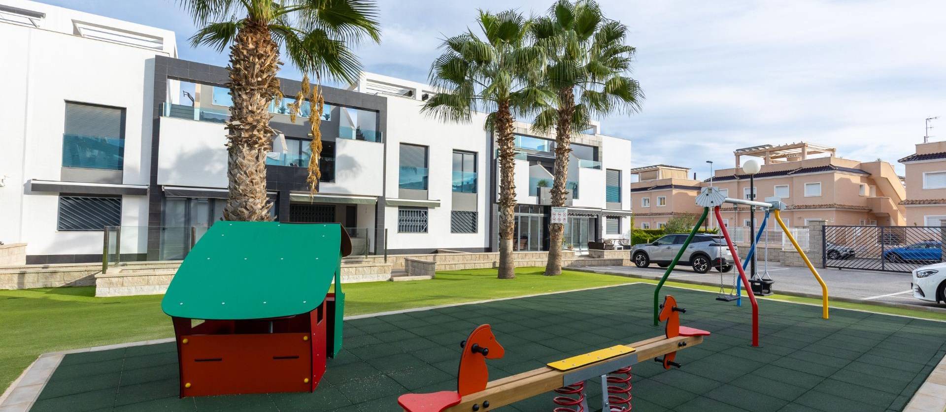 Sale - Bungalow - Torrevieja - Los Balcones - Los Altos del Edén