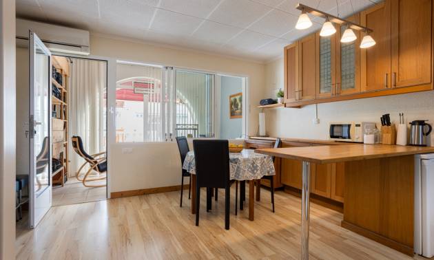 Sale - Terraced house / Townhouse - Torrevieja - La Siesta