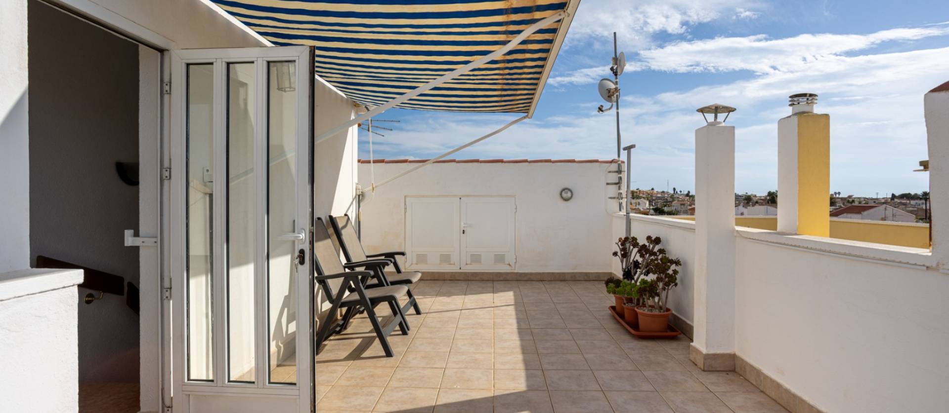 Sale - Terraced house / Townhouse - Torrevieja - La Siesta