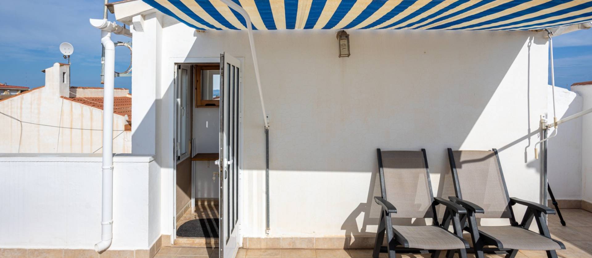 Sale - Terraced house / Townhouse - Torrevieja - La Siesta