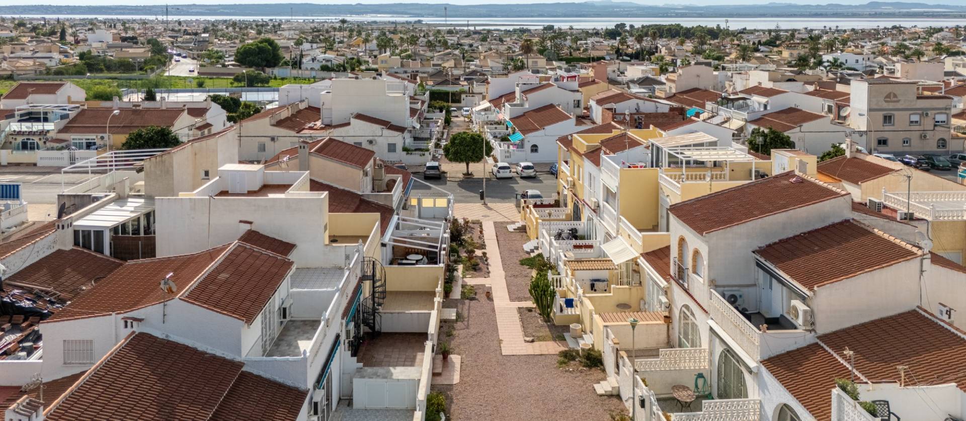 Sale - Terraced house / Townhouse - Torrevieja - La Siesta