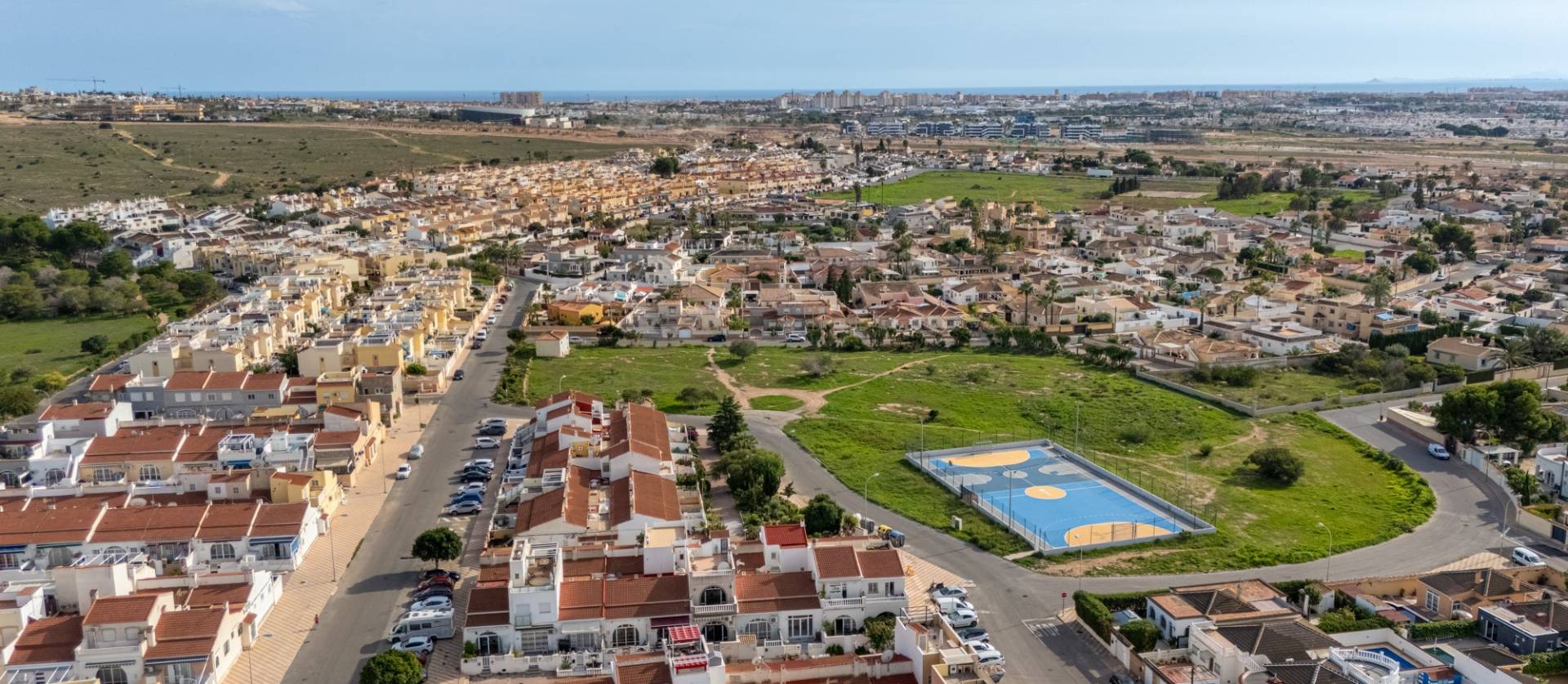 Sale - Terraced house / Townhouse - Torrevieja - La Siesta