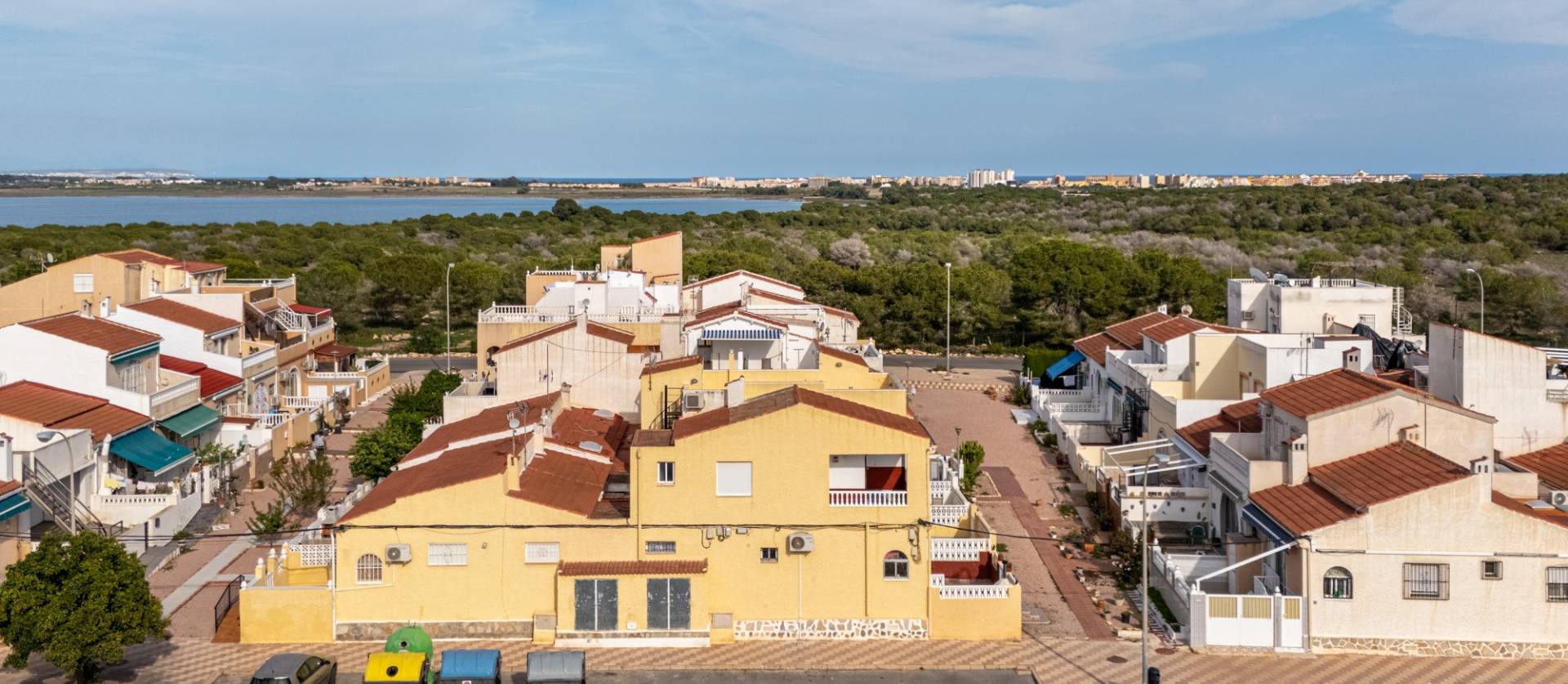 Sale - Terraced house / Townhouse - Torrevieja - La Siesta