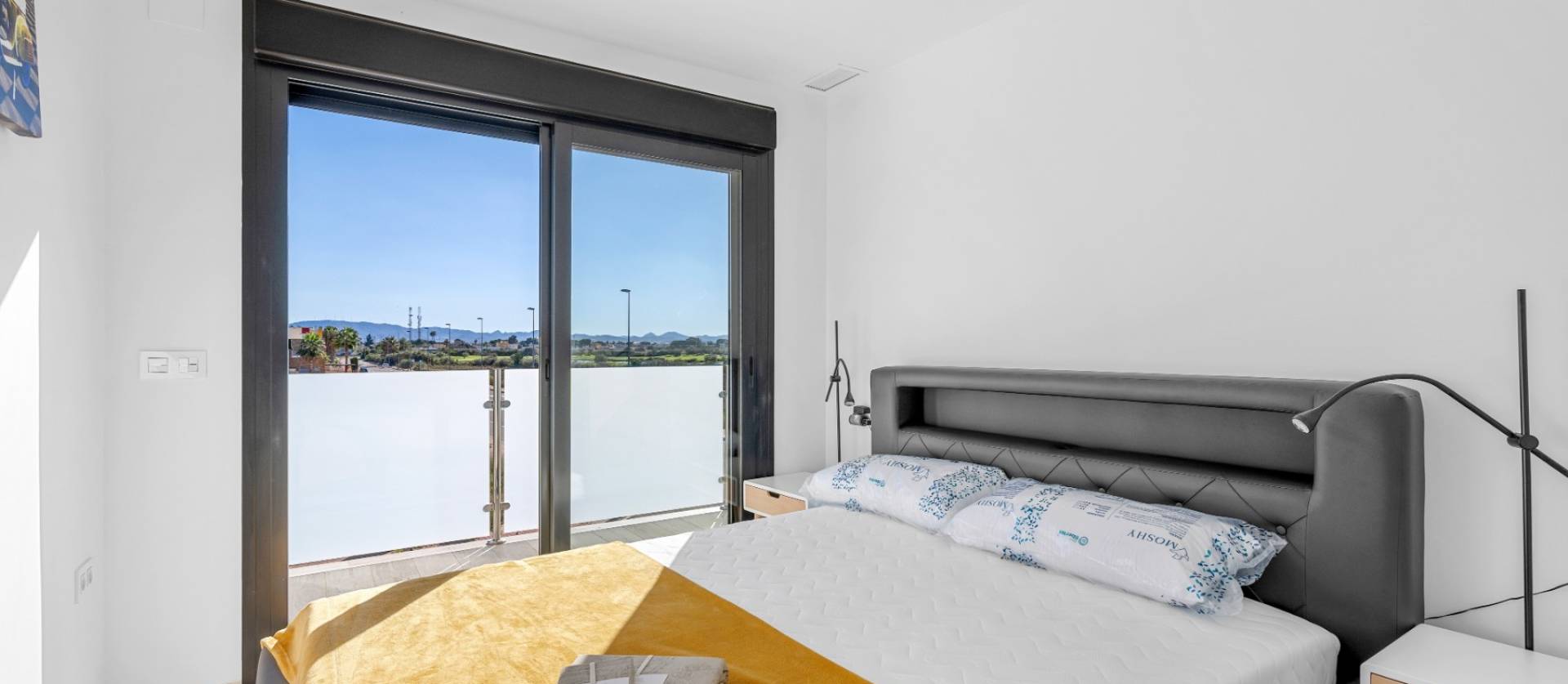 Sale - Villa - Los Alcazares - Serena Golf