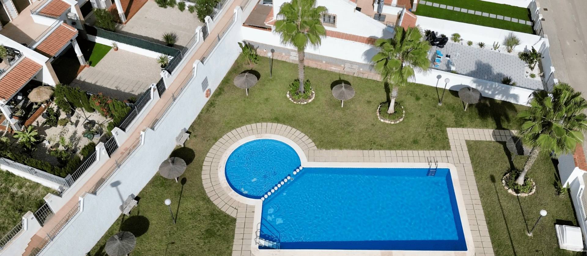 Venta - Adosado - San Miguel de Salinas