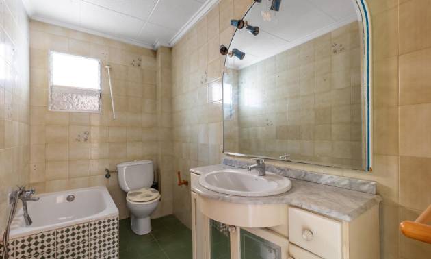 Sale - Apartment - Torrevieja - Habaneras