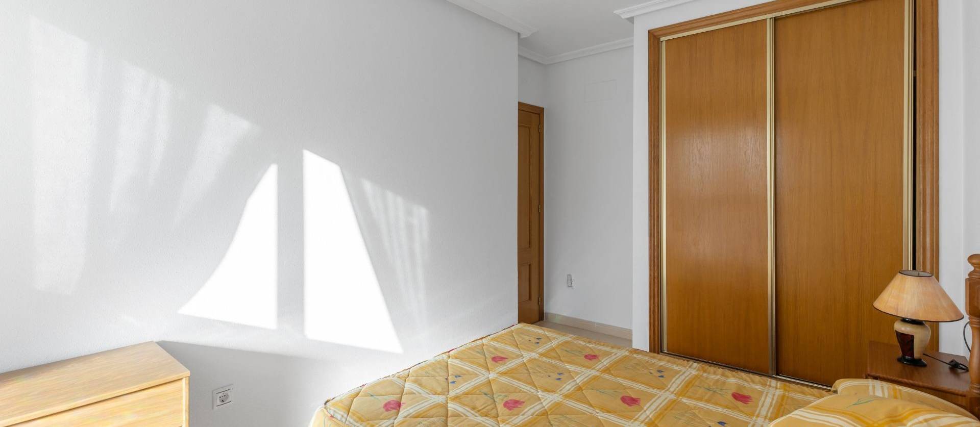 Sale - Apartment - Torrevieja - Estacion de autobuses