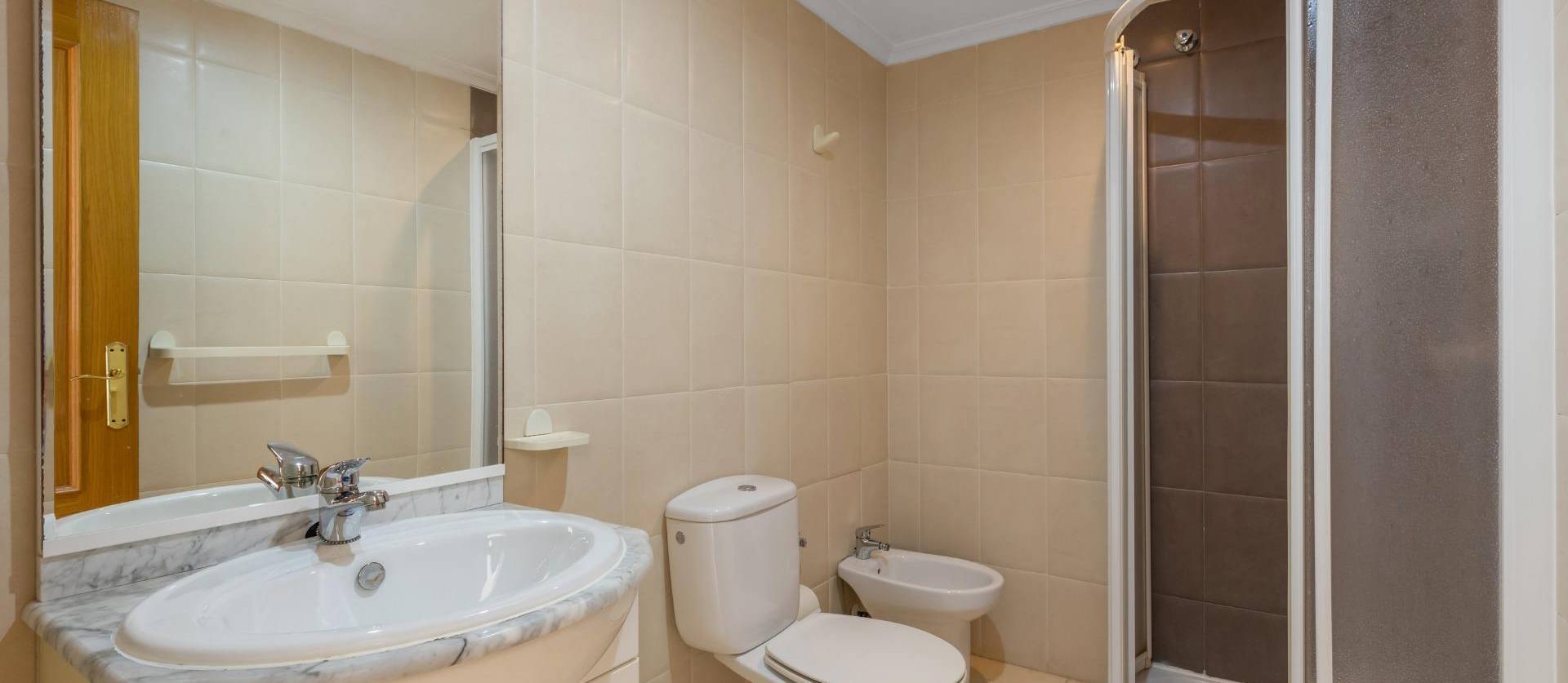 Sale - Apartment - Torrevieja - Estacion de autobuses