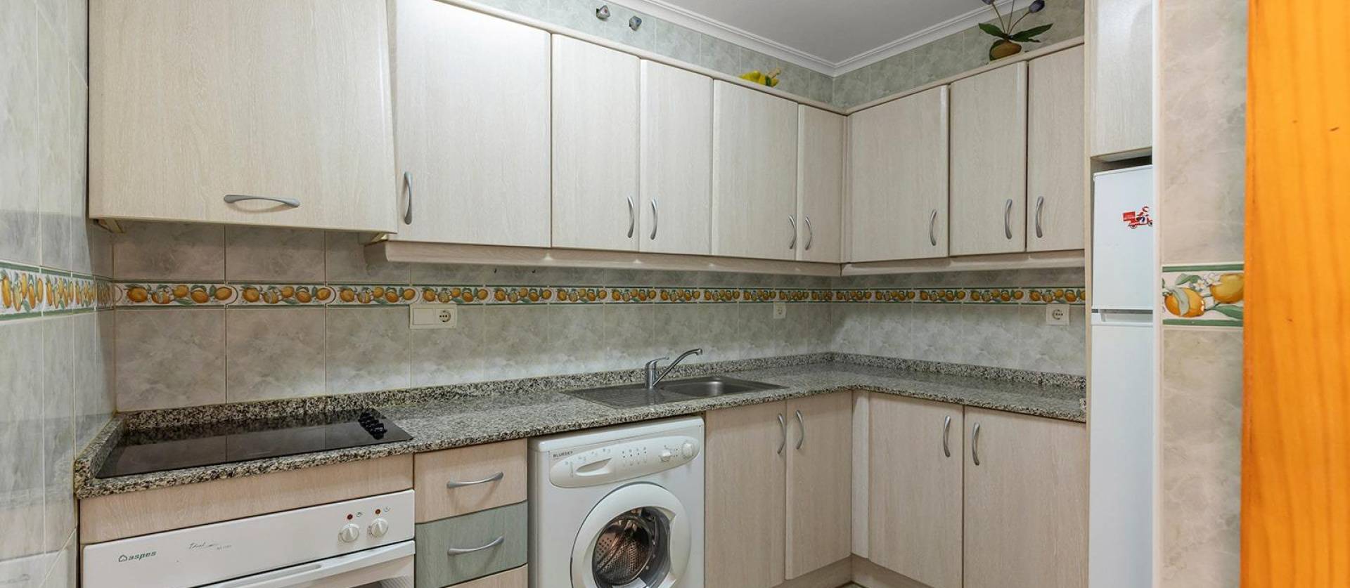 Sale - Ground Floor - Torrevieja - La Mata