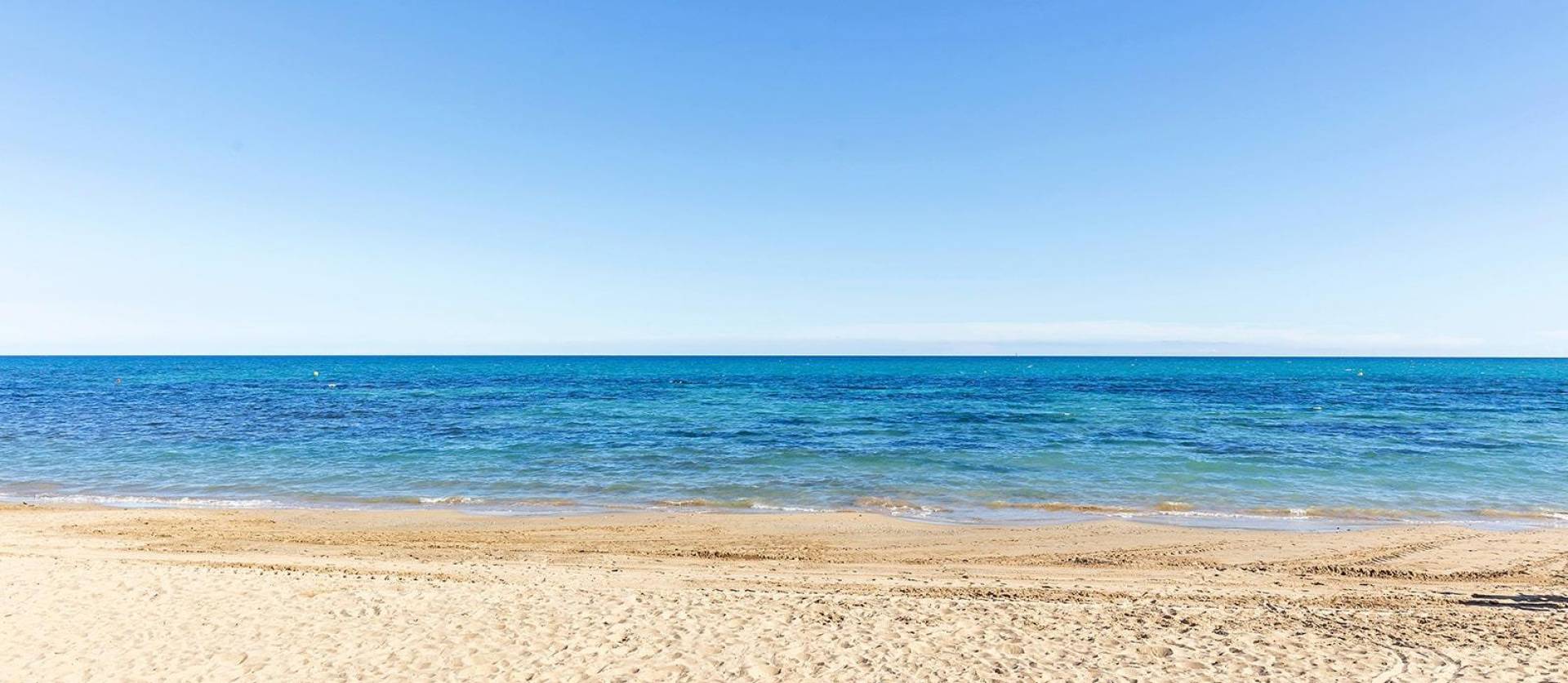 Sale - Ground Floor - Torrevieja - La Mata