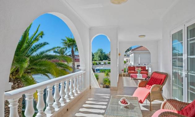 Sale - Villa - Ciudad Quesada