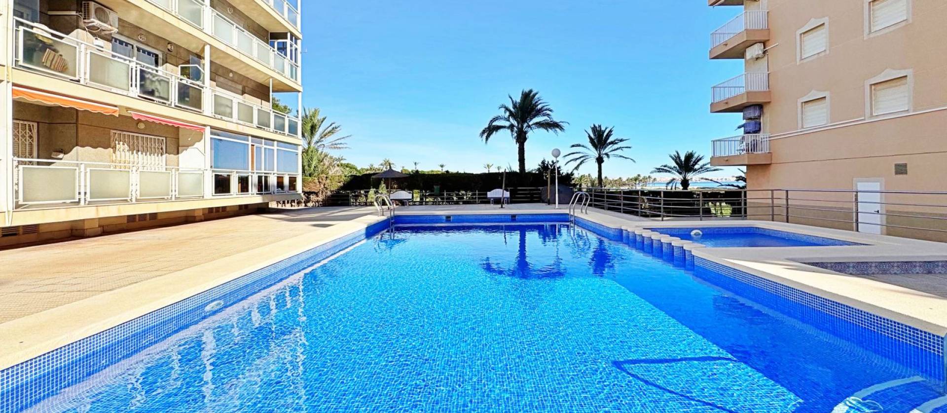 Sale - Apartment - Torrevieja - Rocio del mar
