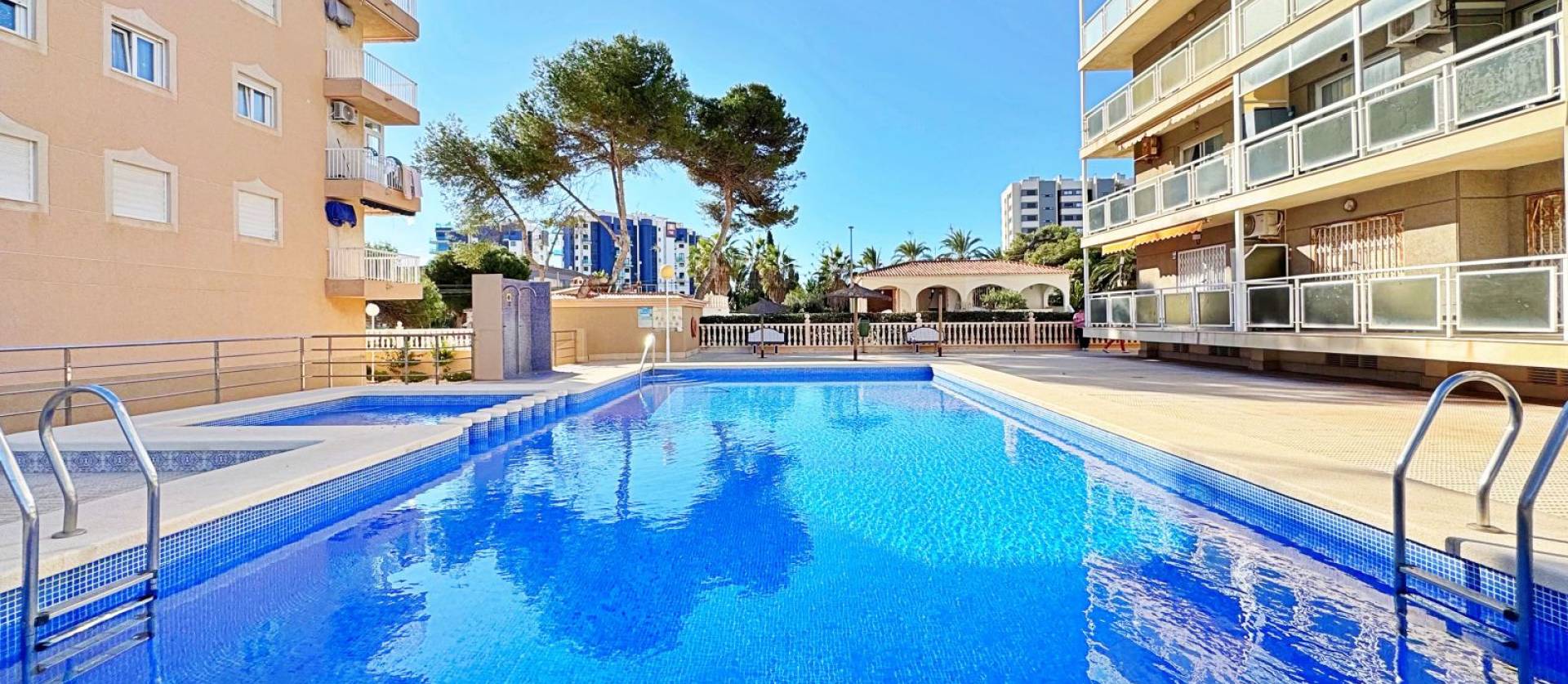 Sale - Apartment - Torrevieja - Rocio del mar