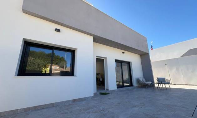 Sale - Villa - Pinar de Campoverde