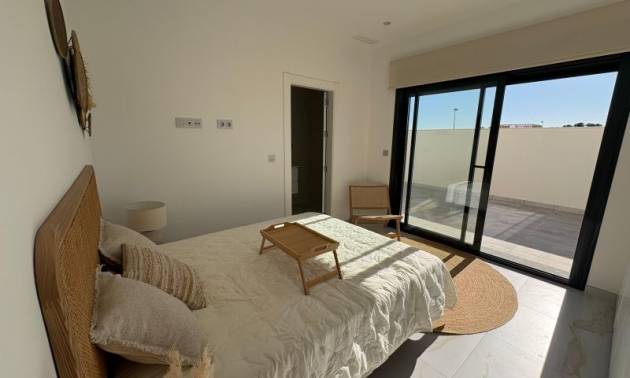 Sale - Villa - Pinar de Campoverde