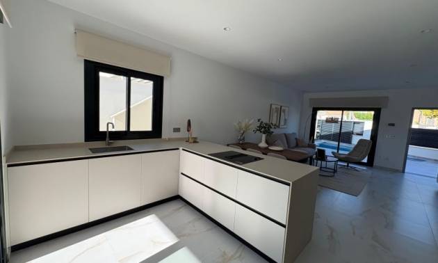 Sale - Villa - Pinar de Campoverde