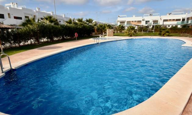 Sale - Apartment - Orihuela - Vistabella Golf