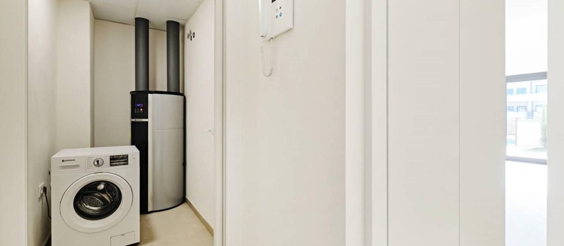 Sale - Apartment - Torrevieja - La veleta