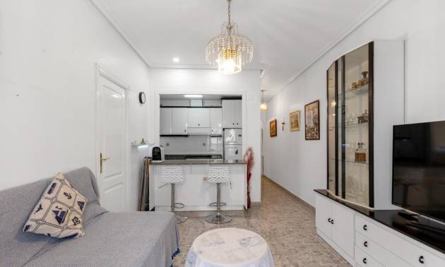 Sale - Apartment - Torrevieja - Centro - Muelle Pesquero