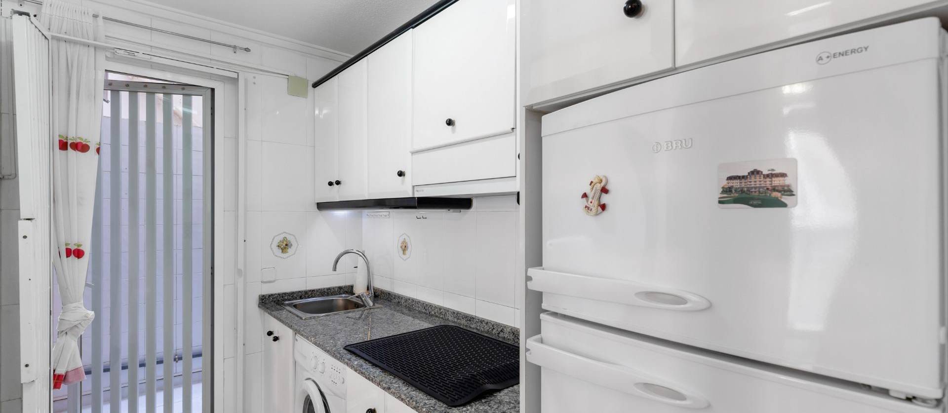 Sale - Apartment - Torrevieja - Centro - Muelle Pesquero