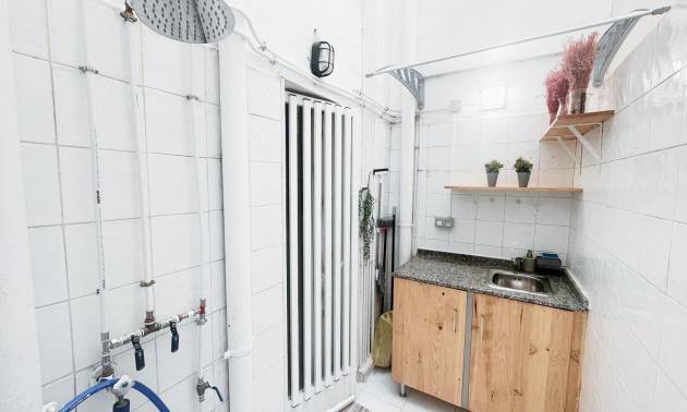 Sale - Apartment - Torrevieja - Centro - Muelle Pesquero