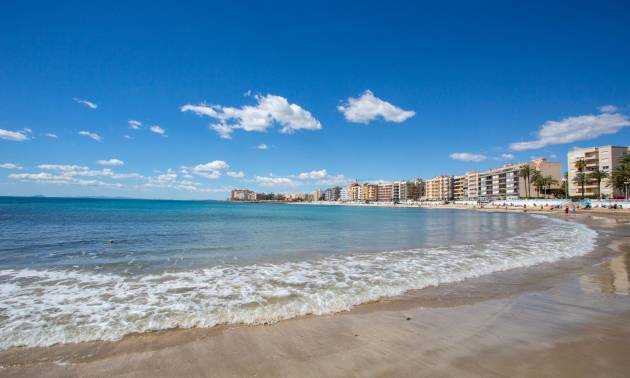 Sale - Apartment - Torrevieja - Centro - Muelle Pesquero
