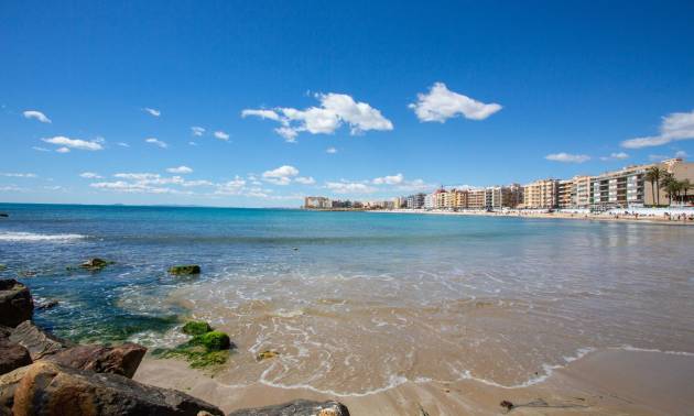 Sale - Apartment - Torrevieja - Centro - Muelle Pesquero
