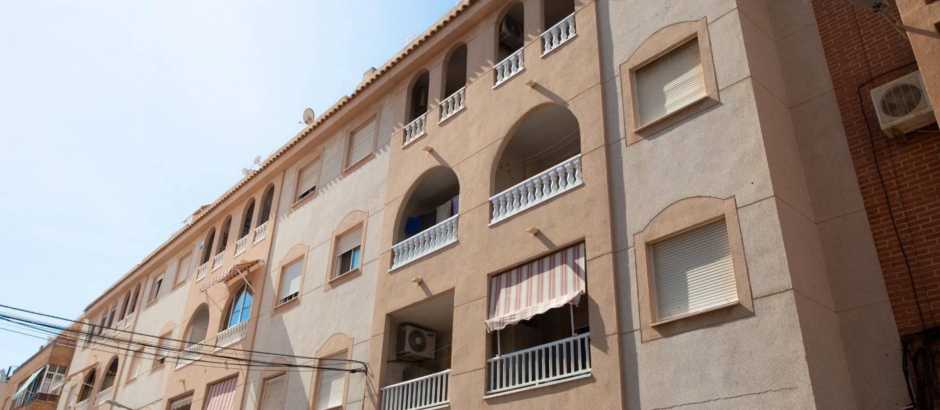 Sale - Apartment - Torrevieja - Centro
