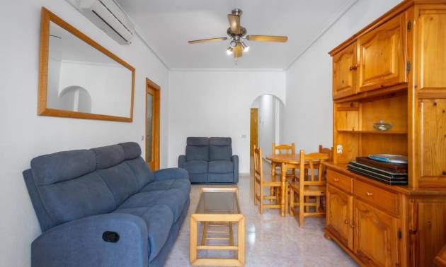 Sale - Apartment - Torrevieja - Centro