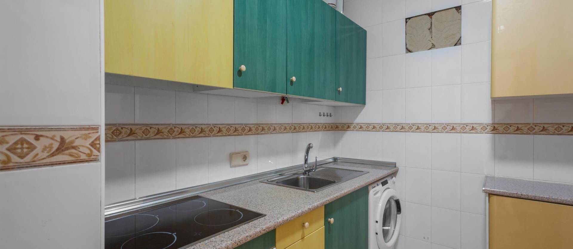 Sale - Apartment - Torrevieja - Centro