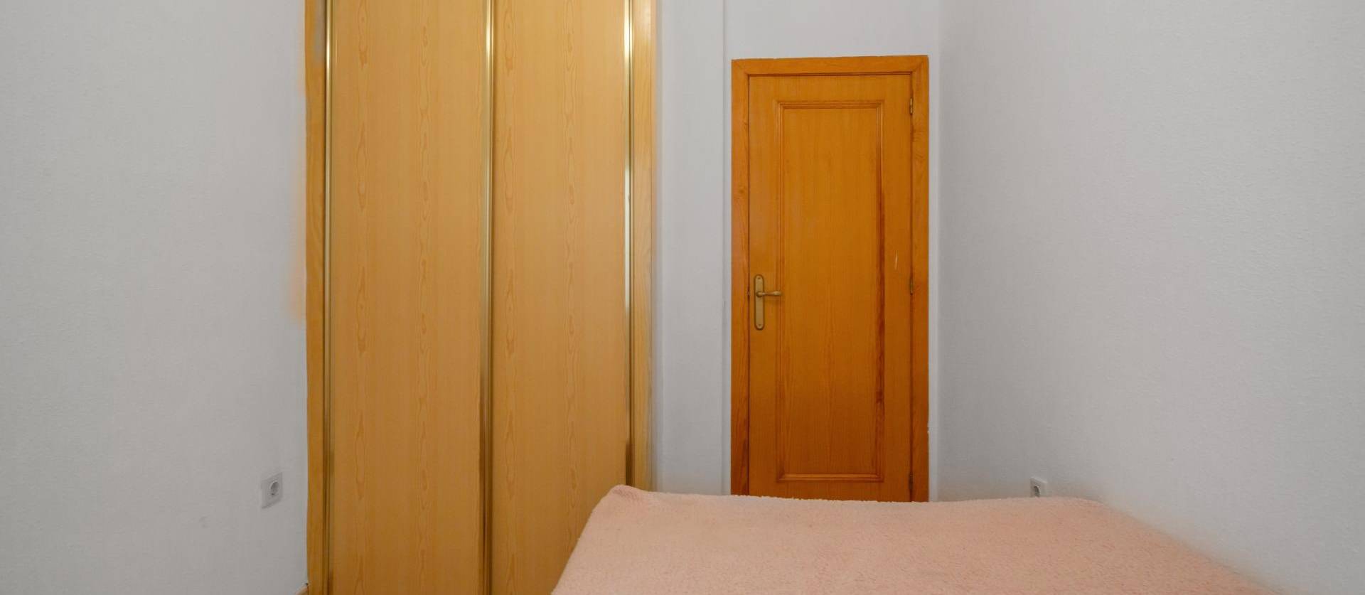 Sale - Apartment - Torrevieja - Centro