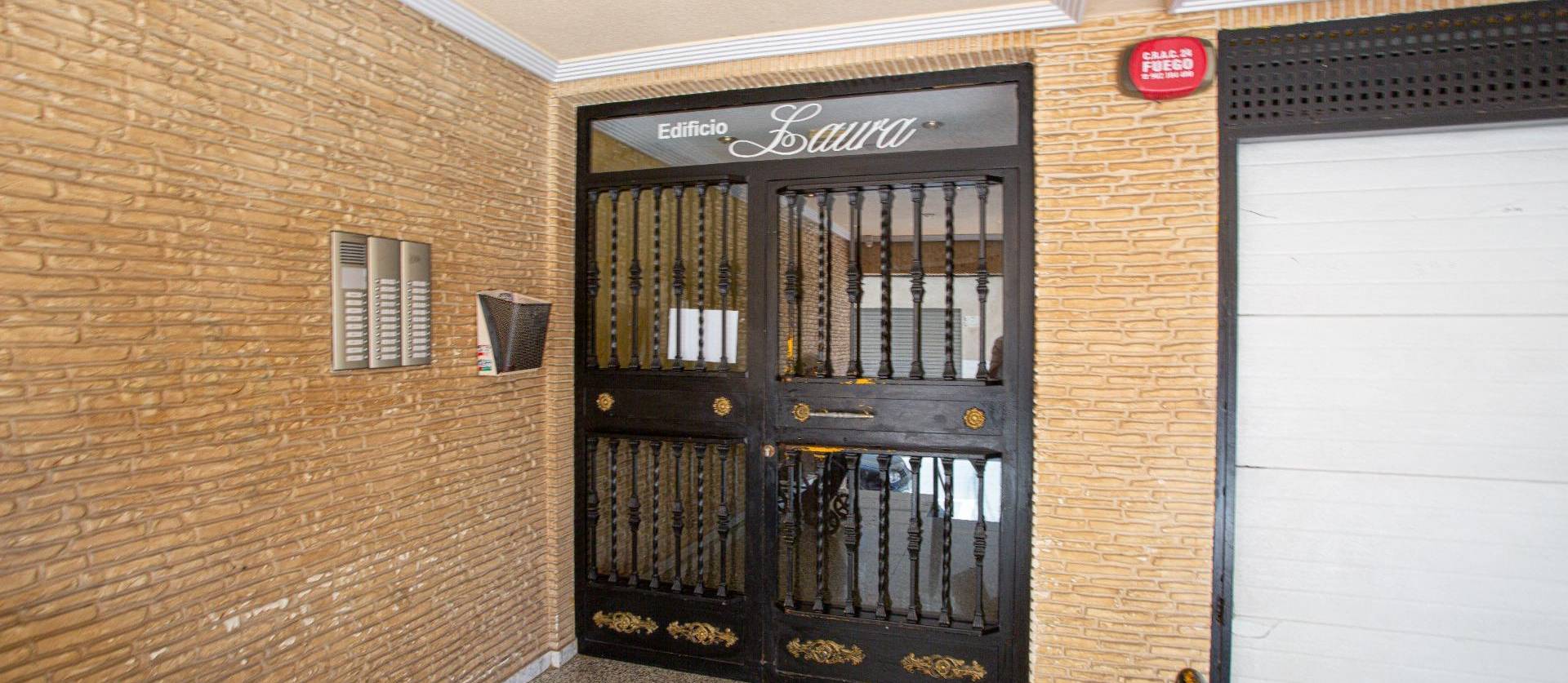 Sale - Apartment - Torrevieja - Centro