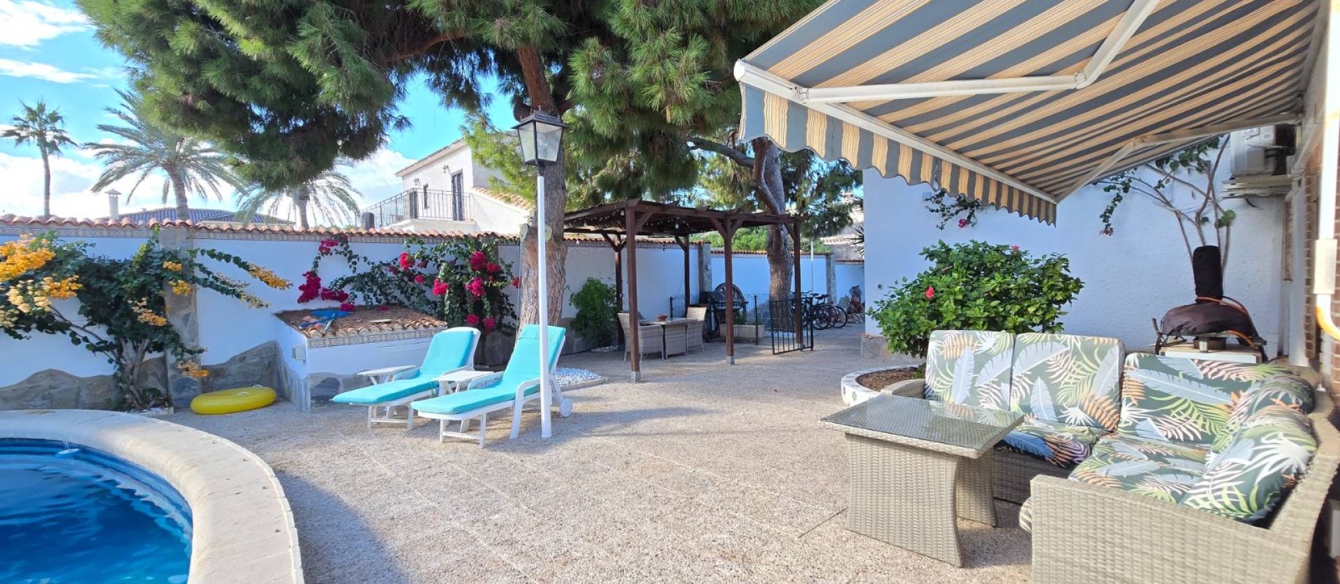 Sale - Villa - Orihuela Costa - Cabo Roig