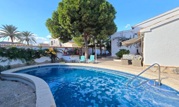 Sale - Villa - Orihuela Costa - Cabo Roig