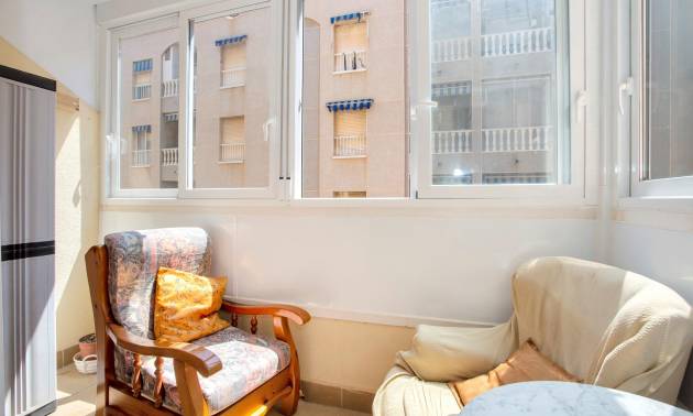 Sale - Apartment - Torrevieja - Centro