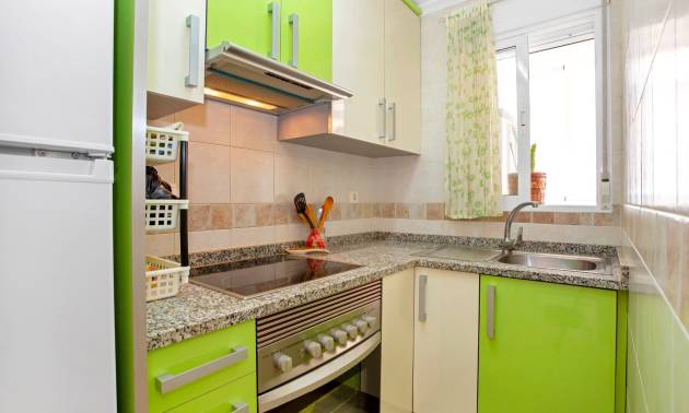 Sale - Apartment - Torrevieja - Centro