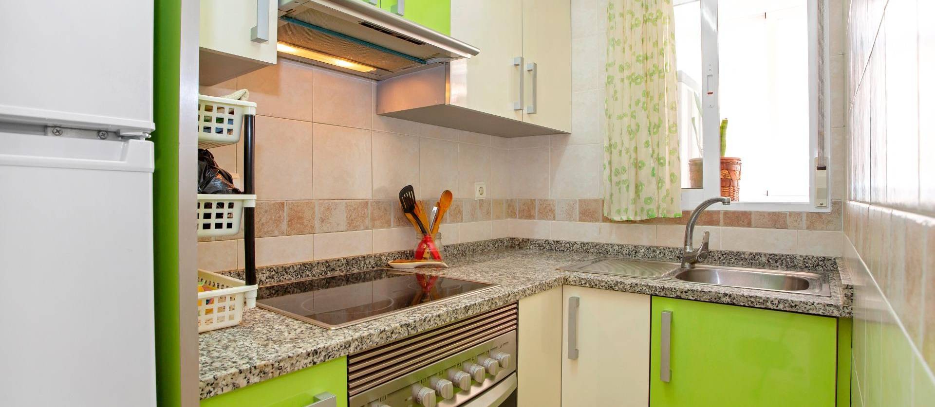 Sale - Apartment - Torrevieja - Centro