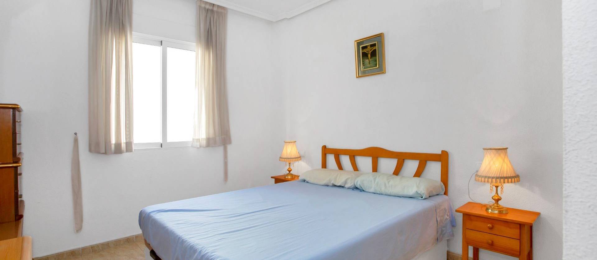 Sale - Apartment - Torrevieja - Centro