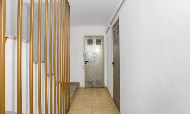 Sale - Apartment - Torrevieja - Centro
