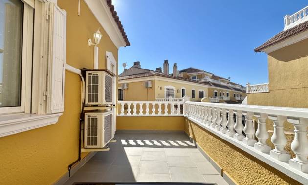 Sale - Townhouse - Orihuela Costa - La Florida