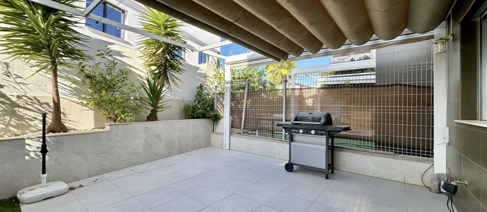 Bestaande woningen - Villa - Orihuela Costa