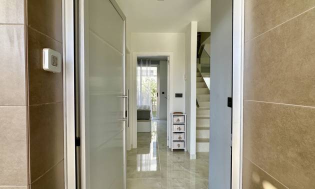 Bestaande woningen - Villa - Orihuela Costa