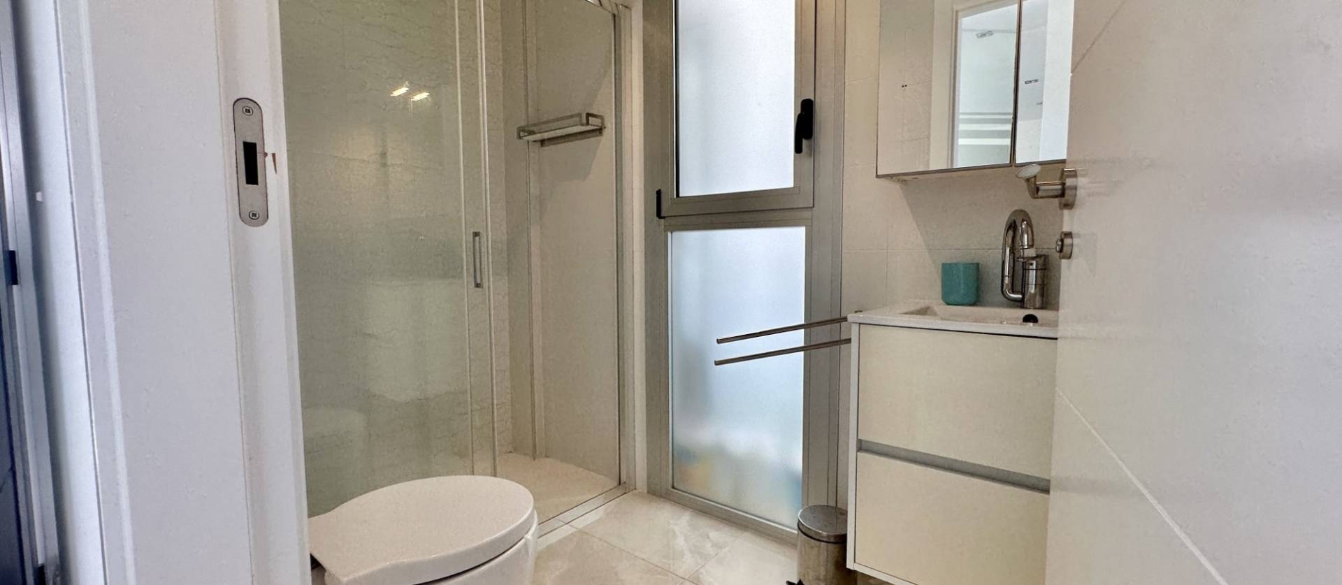 Bestaande woningen - Villa - Orihuela Costa