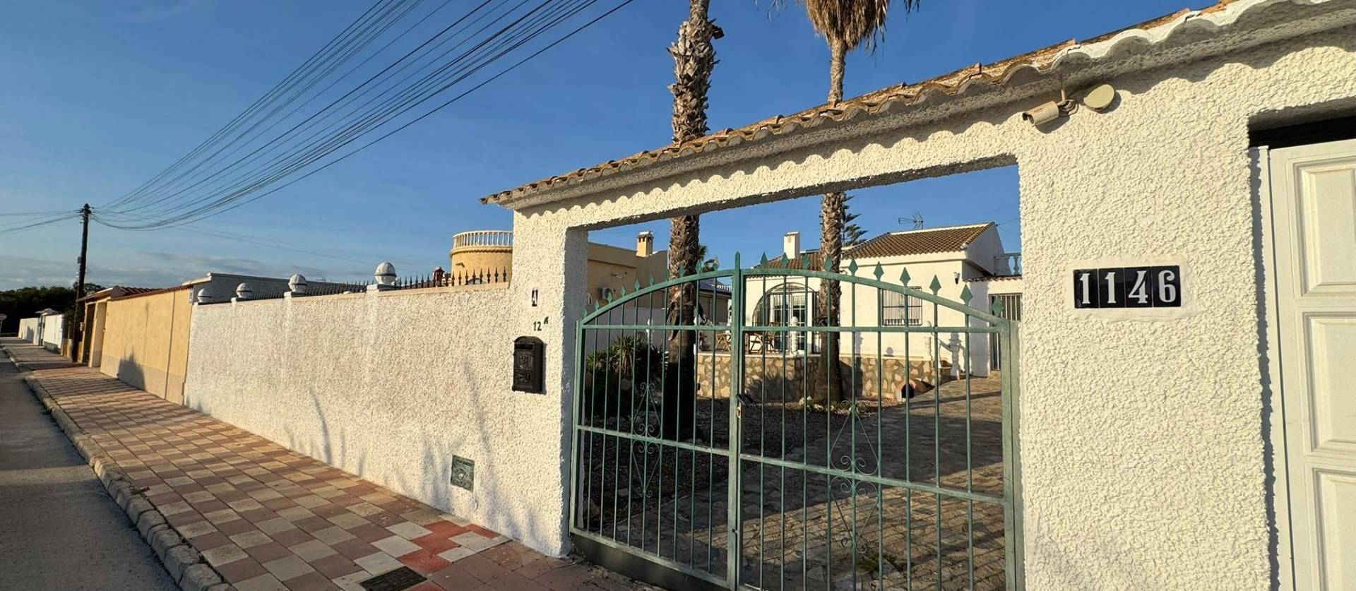 Sale - Villa - Torrevieja - San luis