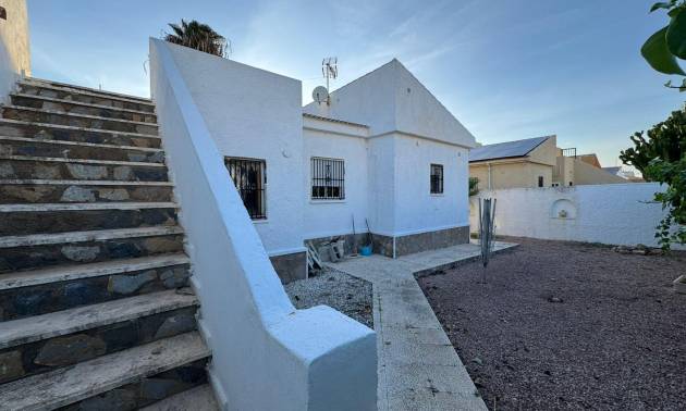 Sale - Villa - Torrevieja - San luis
