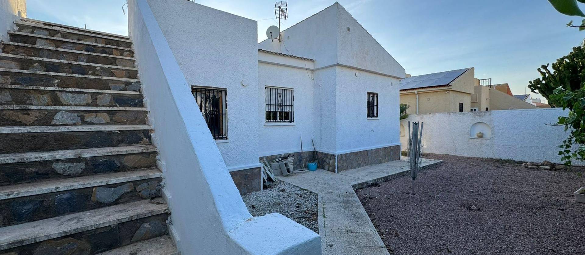Sale - Villa - Torrevieja - San luis