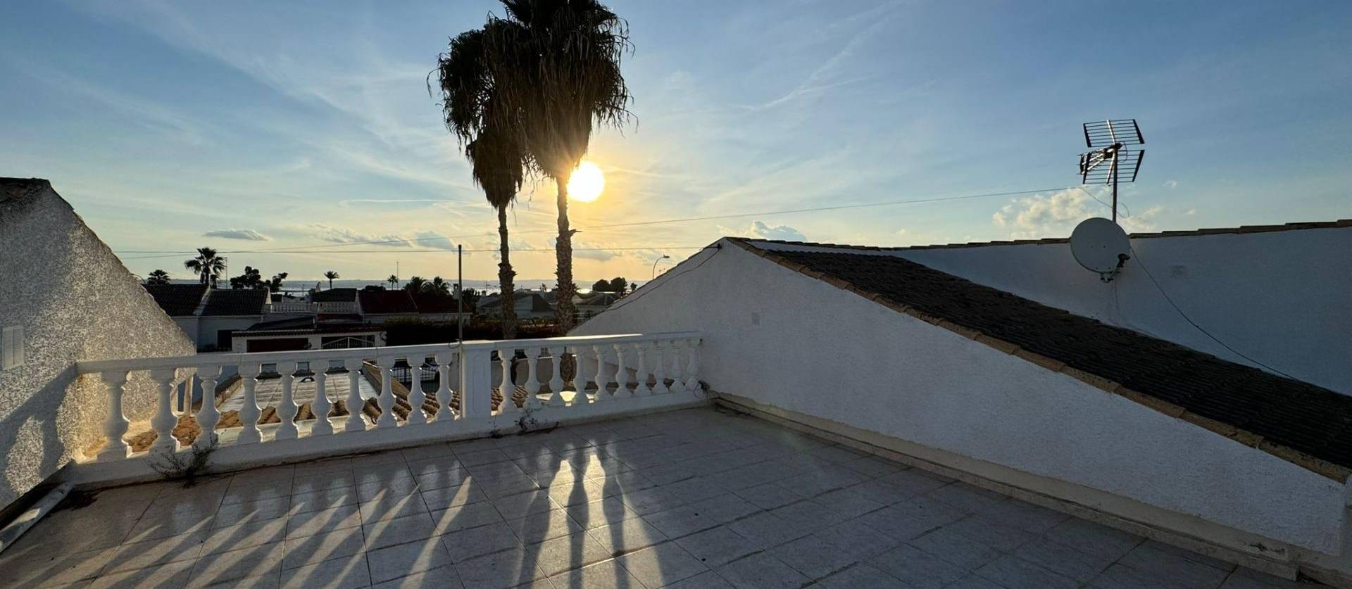 Sale - Villa - Torrevieja - San luis