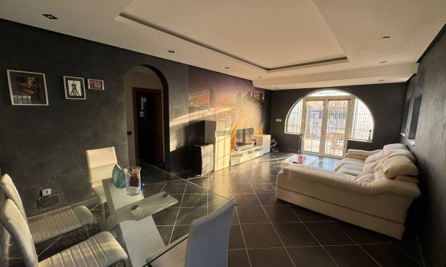 Sale - Villa - Torrevieja - San luis