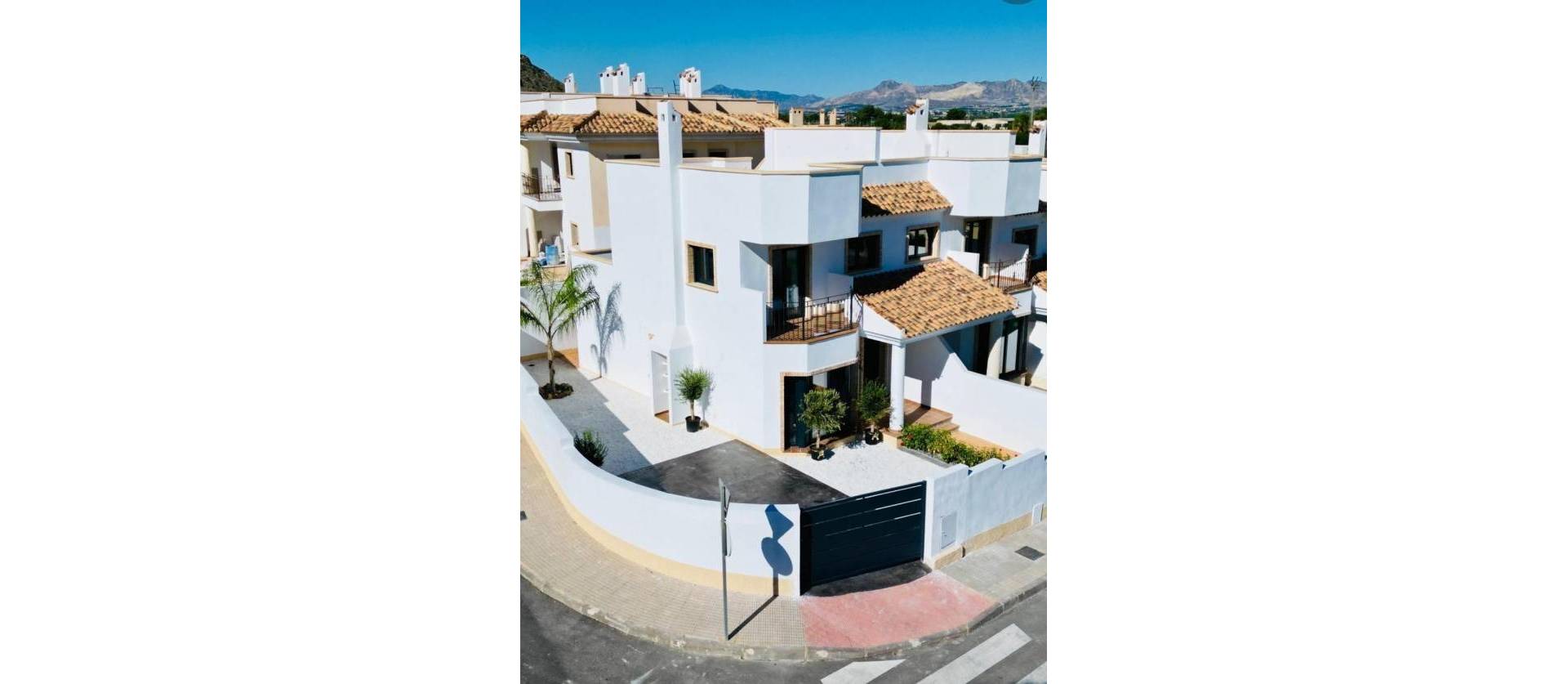 New Build - Townhouse - Cox - San Fernando